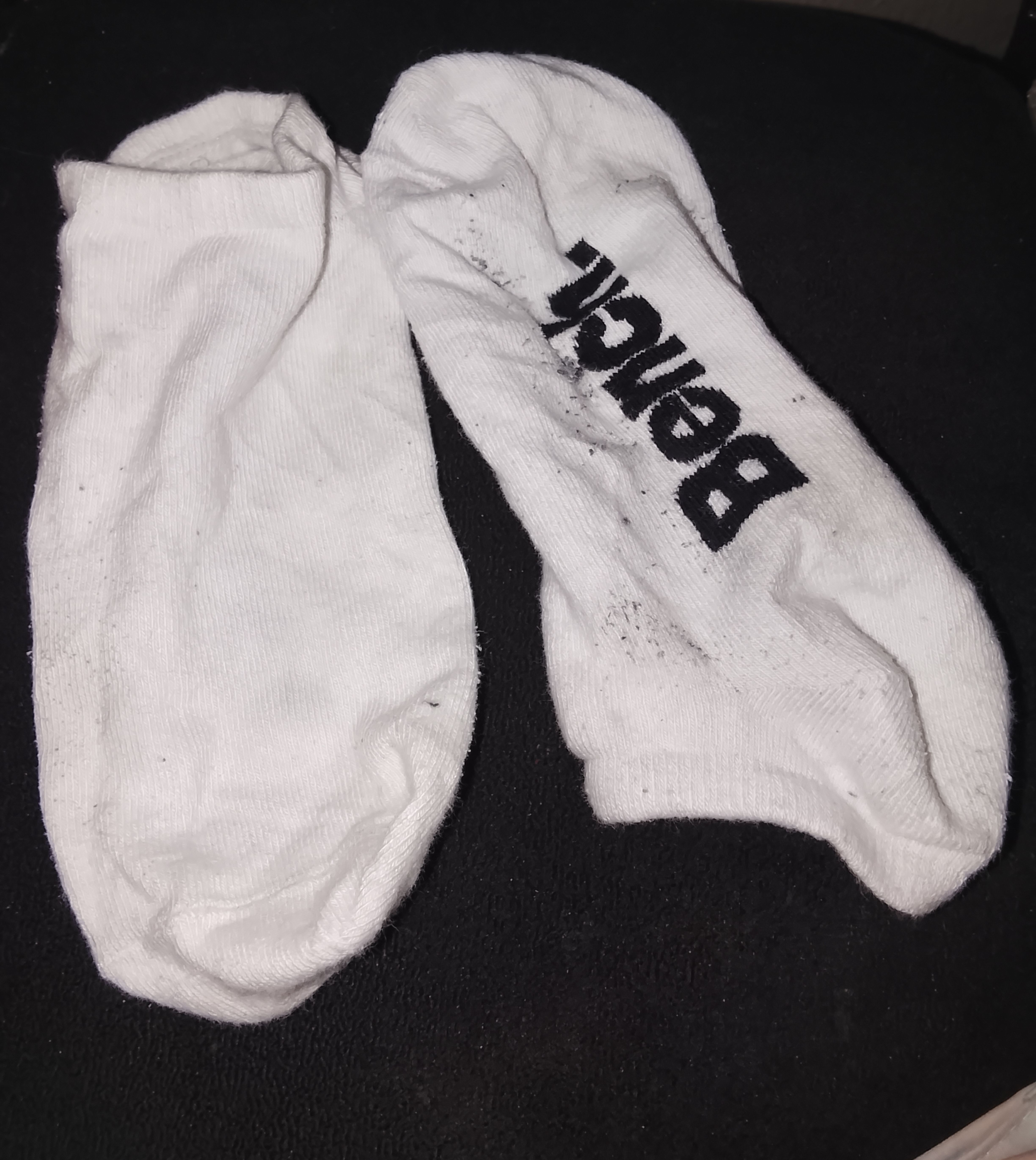 White "Bench" Logo and Geometric Triangle Ankle Socks (2-Pack) 3