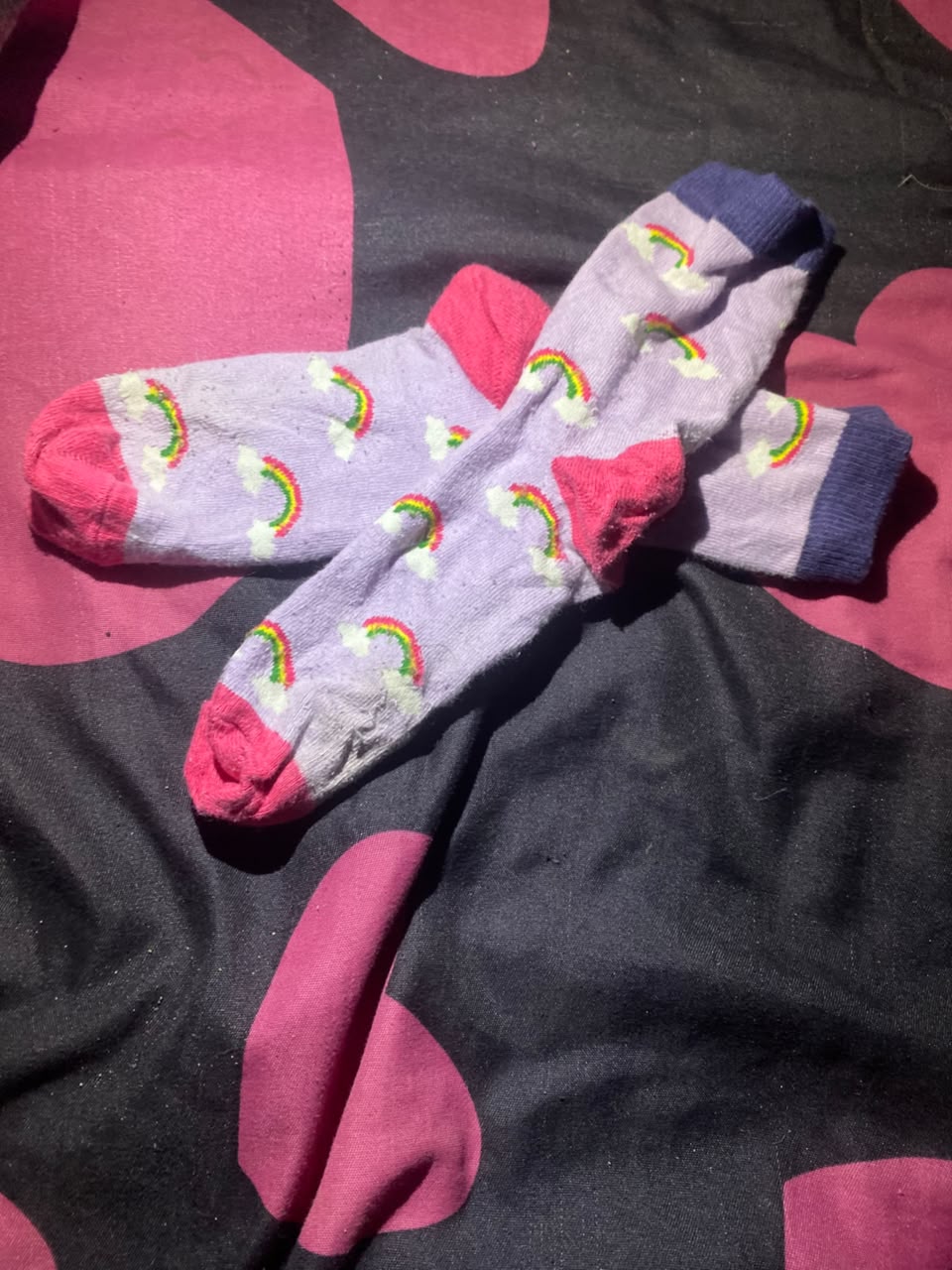 Kids Santa Claus and Rainbow-Patterned Crew Socks (2-Pack) 2