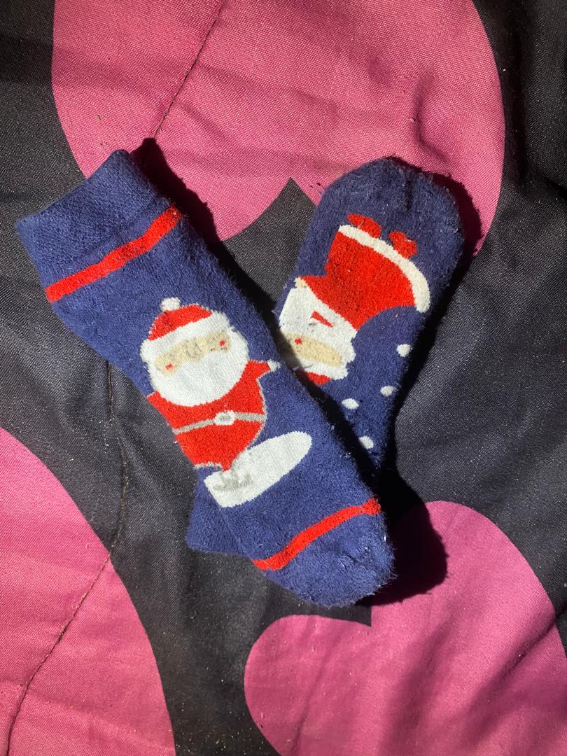 Kids Santa Claus and Rainbow-Patterned Crew Socks (2-Pack) 3